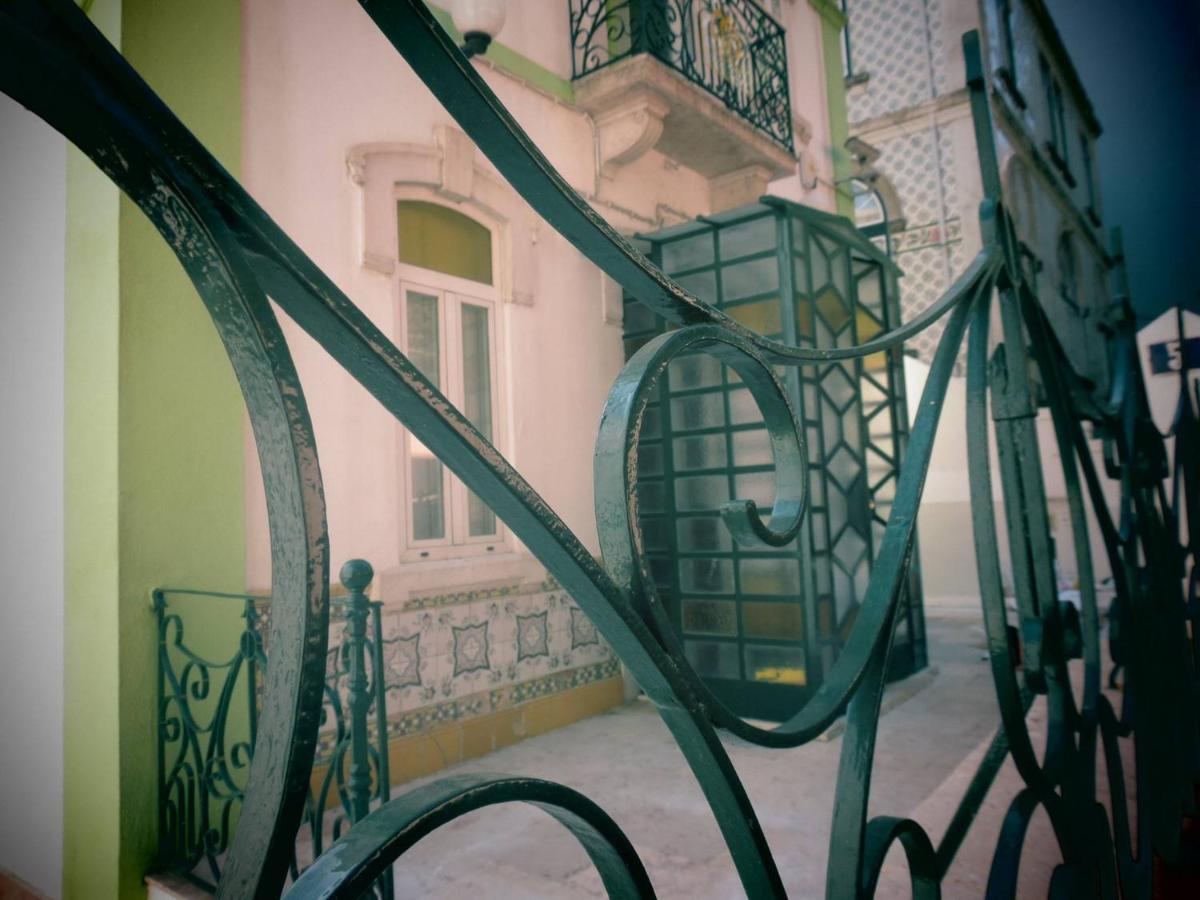 White House Lisbon Hostel Exterior photo