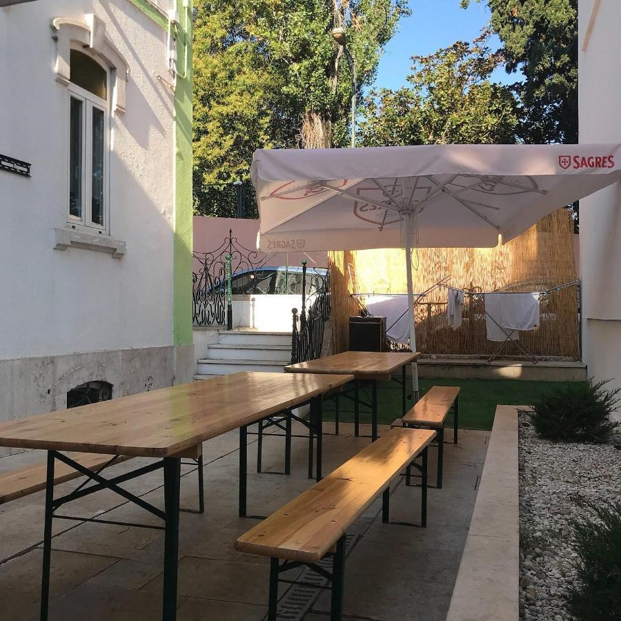 White House Lisbon Hostel Exterior photo
